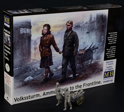 Masterbox 35182 'Volkssturm. Ammunition to the Frontline' 1/35