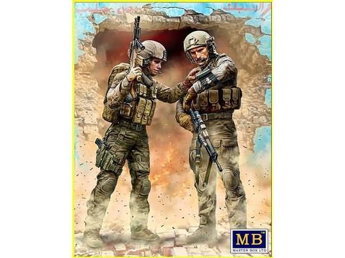 Masterbox 24068 'Our route has been changed!' Modern War Series 1/24