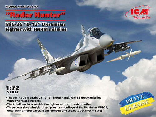 ICM 72143 "Radar Hunter" MiG-29 "9-13" Ukrainian Fighter with HARM missiles 1/72